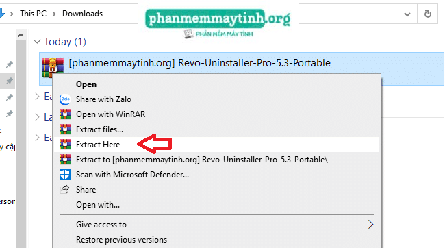 Giải nén file rar vừa tải về máy.
