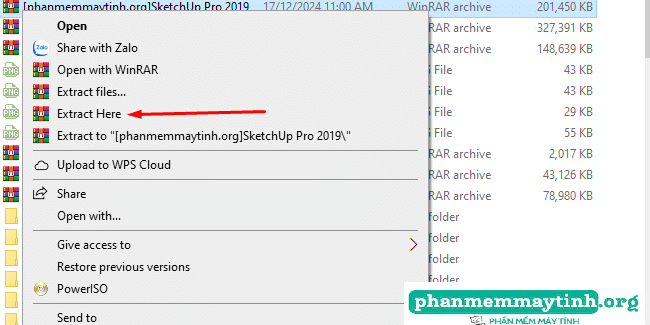 Bấm Extract here để giải nén file vừa tải